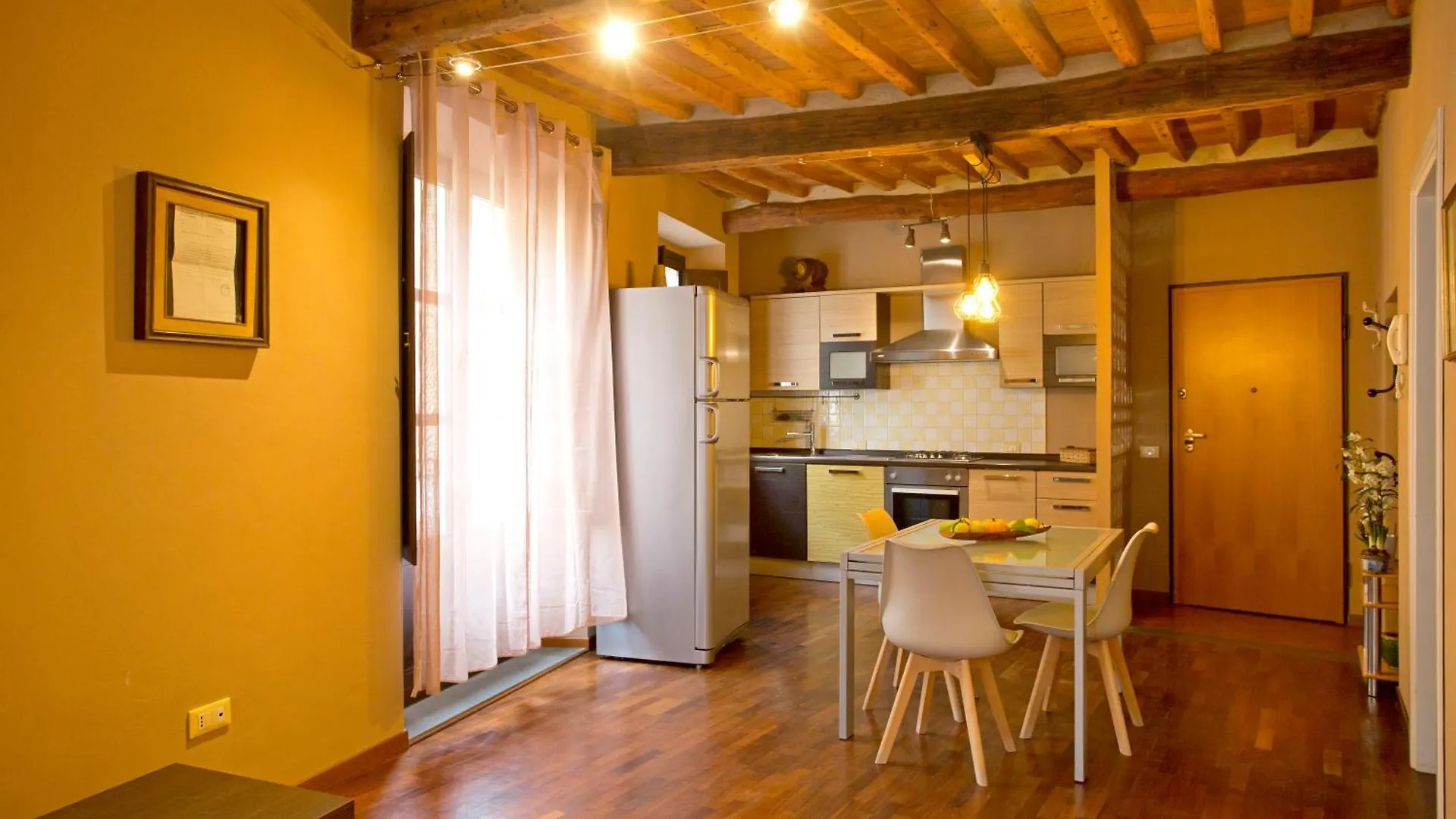 Casa Del Sensale Διαμέρισμα Λούκα 0*,